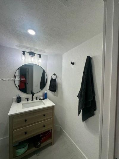 1401 NE 191st St, Unit D214, Miami, FL 33179 Photo