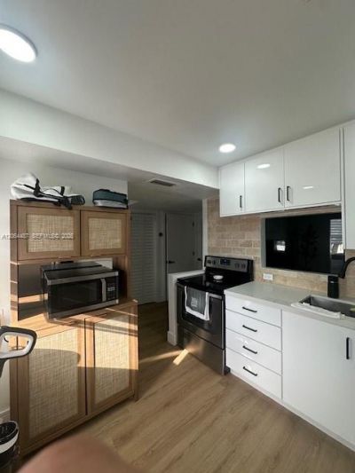 1401 NE 191st St, Unit D214, Miami, FL 33179 Photo