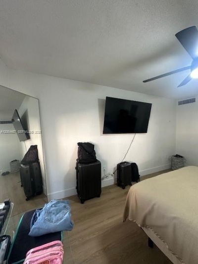1401 NE 191st St, Unit D214, Miami, FL 33179 Photo