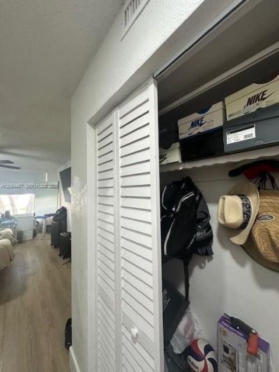 1401 NE 191st St, Unit D214, Miami, FL 33179 Photo