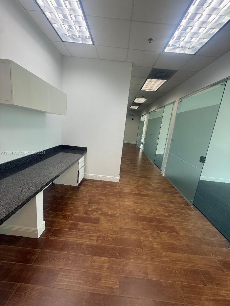 175 SW 7th St , Unit 1912, Miami, FL 33130 Photo