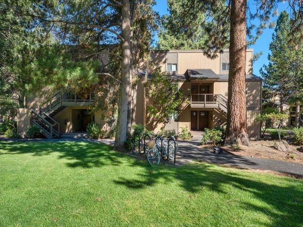 19717 SW Mount Bachelor Drive, UNIT 231, Bend, OR 97702