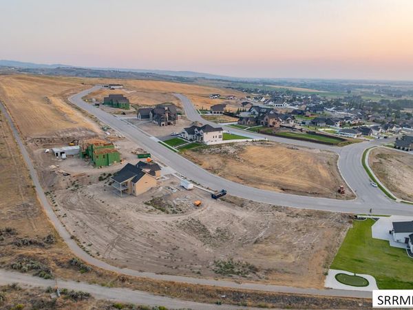 3097 Granger St, AMMON, ID 83406