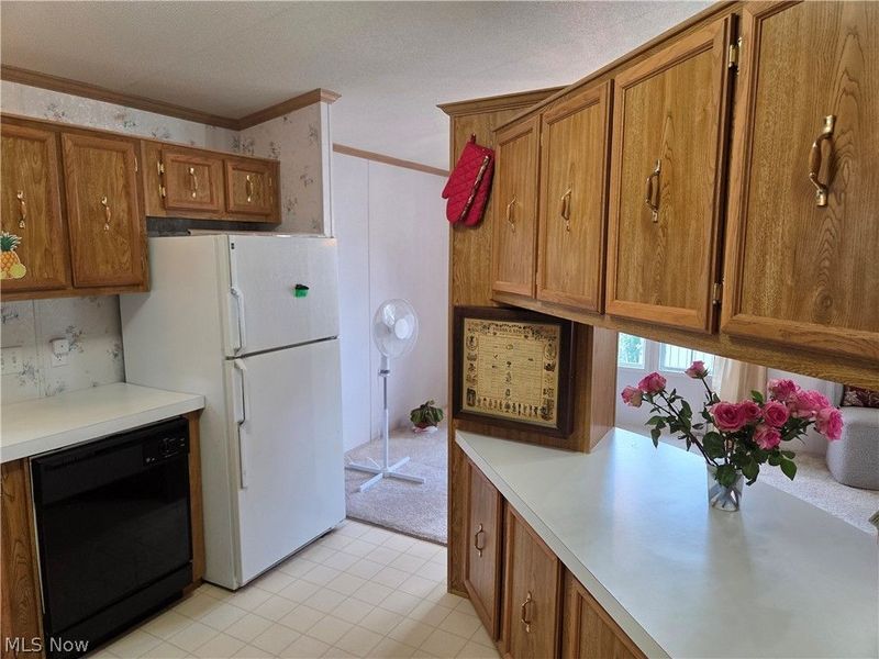 8 Maple Drive , Olmsted Township, OH 44138 Photo 12