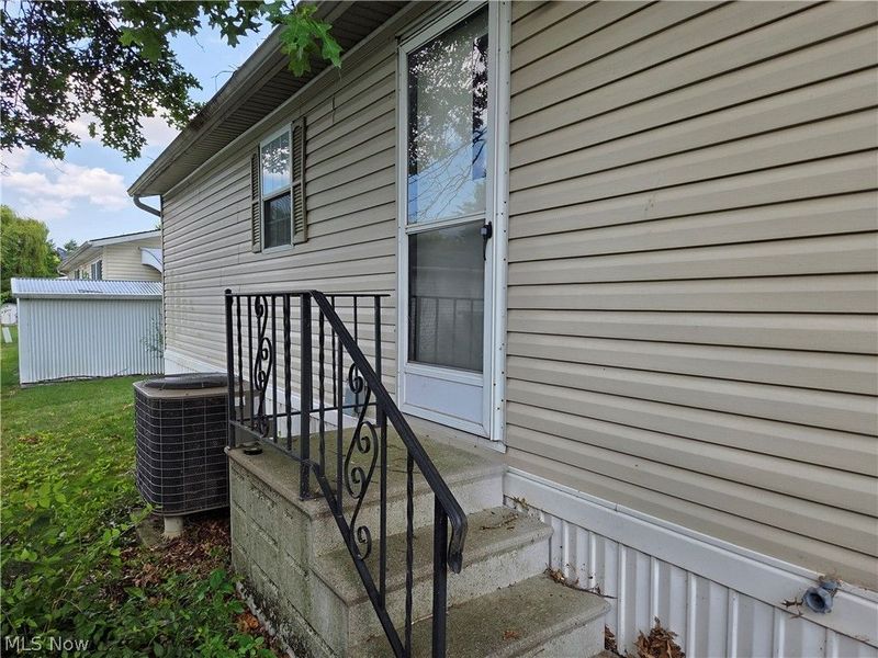 8 Maple Drive , Olmsted Township, OH 44138 Photo 25