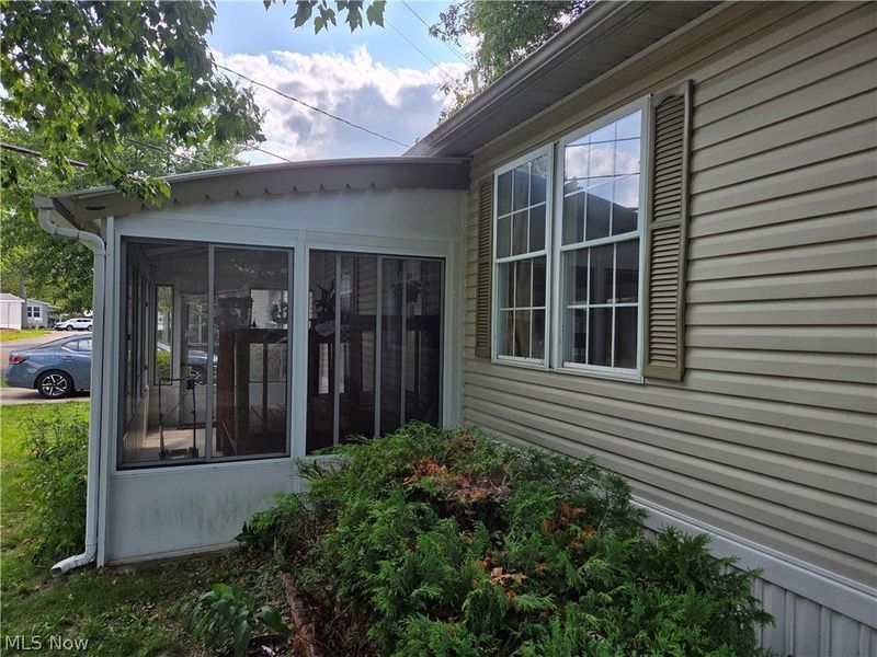 8 Maple Drive , Olmsted Township, OH 44138 Photo 27