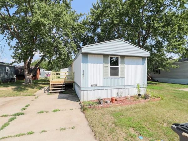 160 Buckingham Lane, Holmen, WI 54636