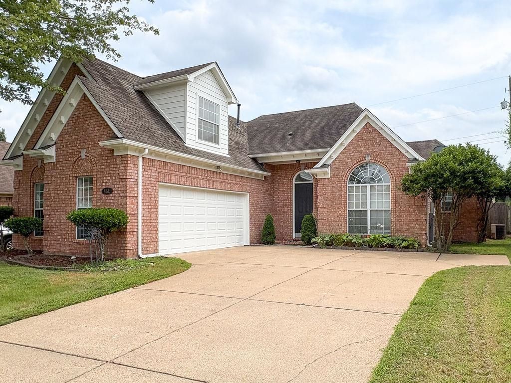 8581 Shady Elm Dr, Memphis, TN 38018 Main Photo