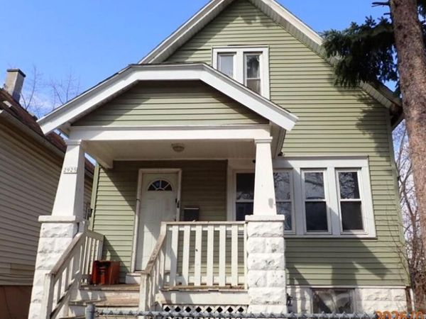 2925 N 23rd STREET, Milwaukee, WI 53206