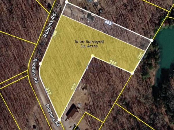 3Â± AC Robbins Rd, Crossville, TN 38572