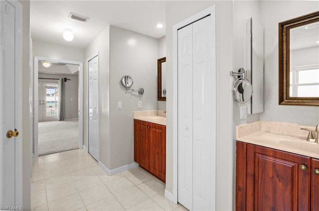 3042 NW 3rd Pl, Cape Coral, FL 33993 Photo