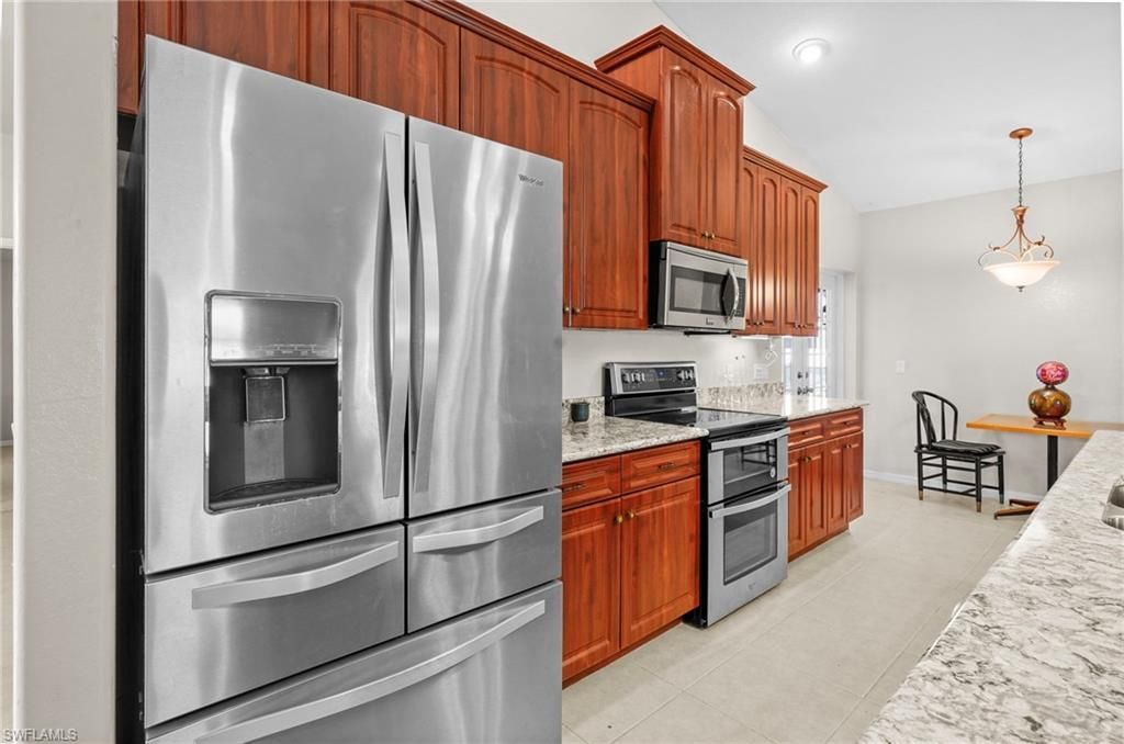 3042 NW 3rd Pl, Cape Coral, FL 33993 Photo