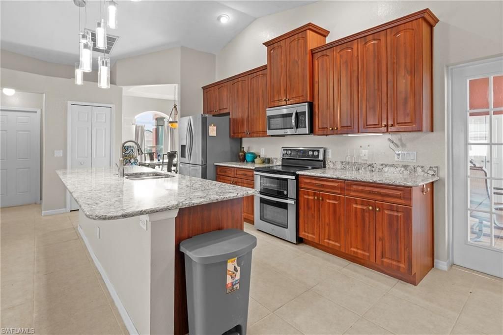 3042 NW 3rd Pl, Cape Coral, FL 33993 Photo