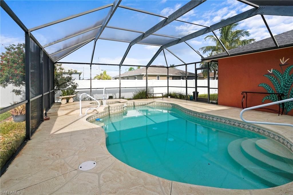 3042 NW 3rd Pl, Cape Coral, FL 33993 Photo