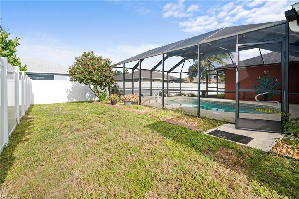 3042 NW 3rd Pl, Cape Coral, FL 33993 Photo