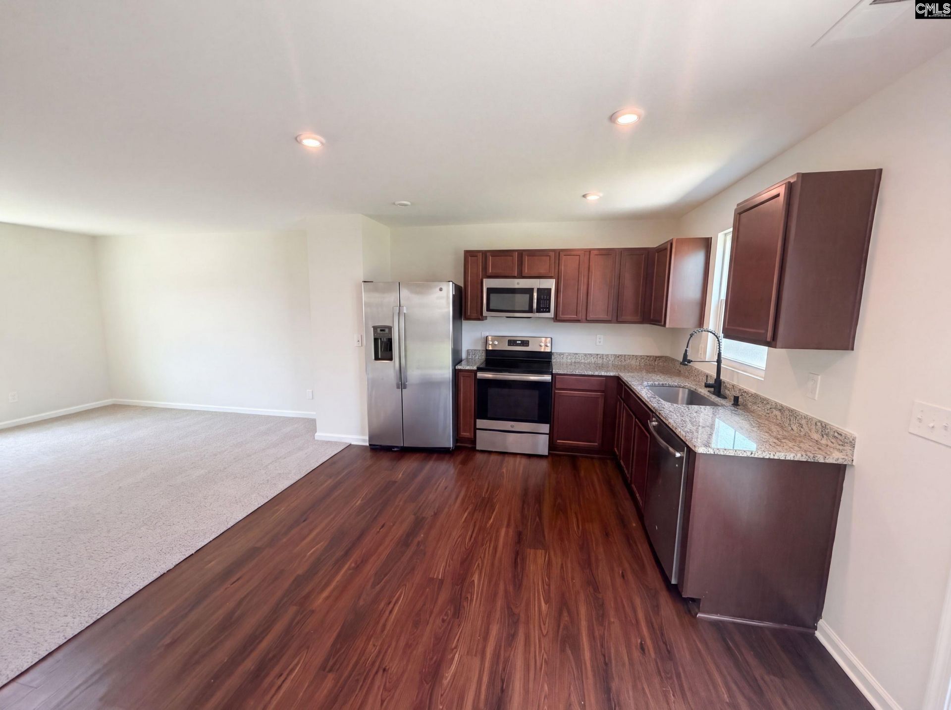 204 Council Loop  Photo 6