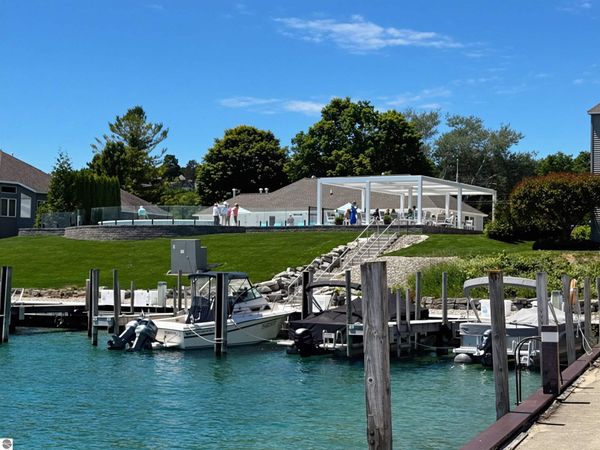 772 Waypoint Circle N, Suttons Bay, MI 49682