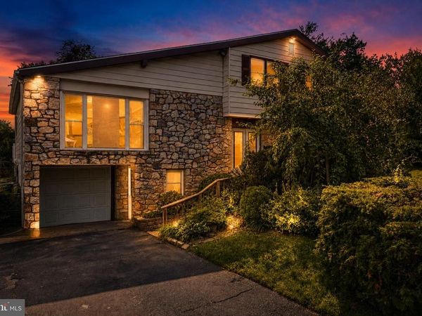 3036 SUSQUEHANNA ROAD, ABINGTON, PA 19001
