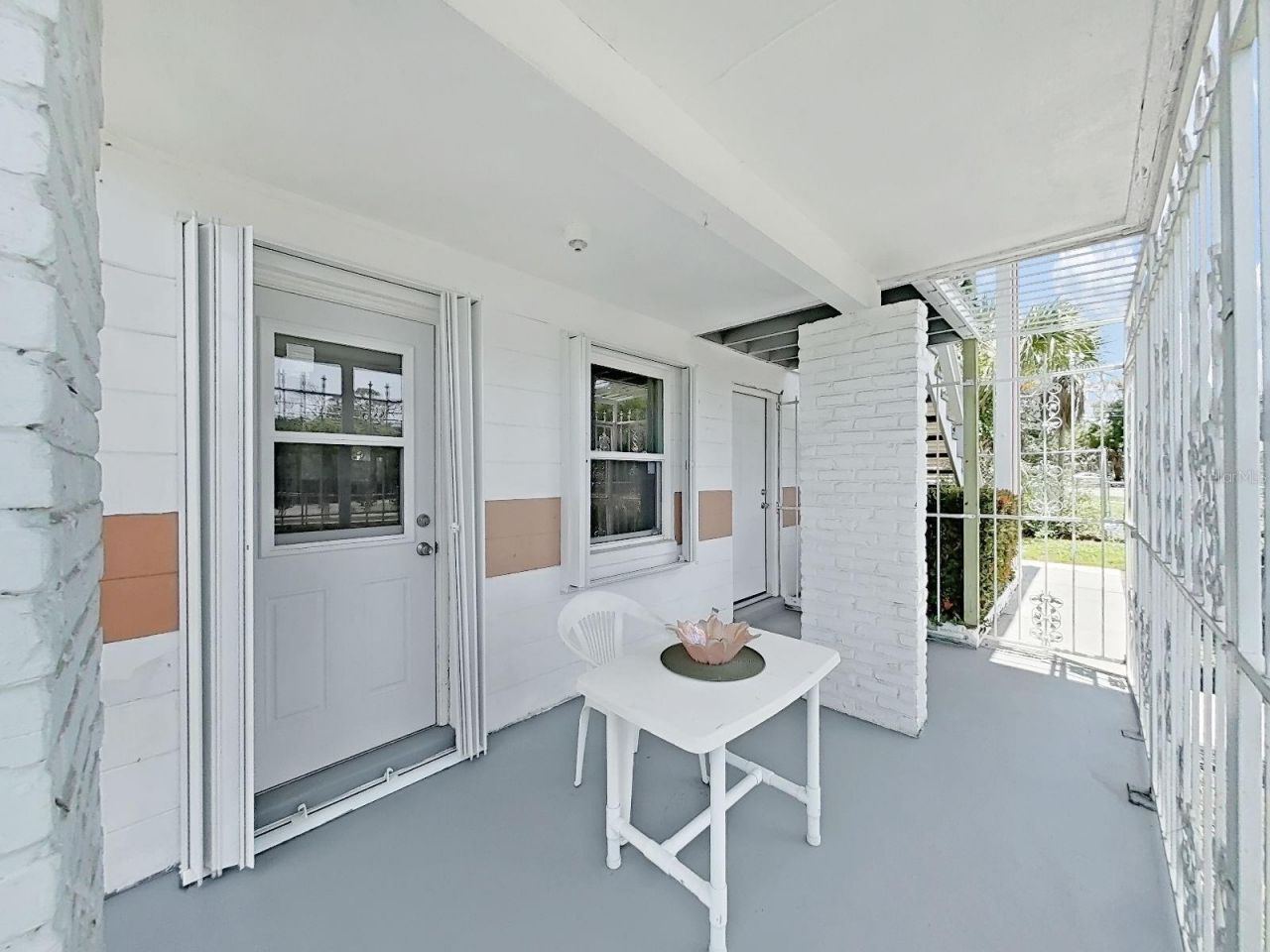 2371 7th Street S, Saint Petersburg, FL 33705 Photo