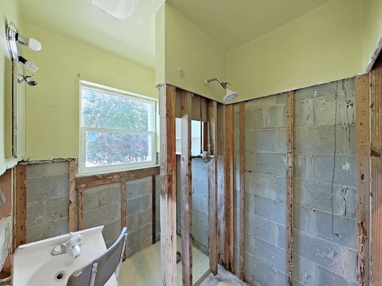 2371 7th Street S, Saint Petersburg, FL 33705 Photo