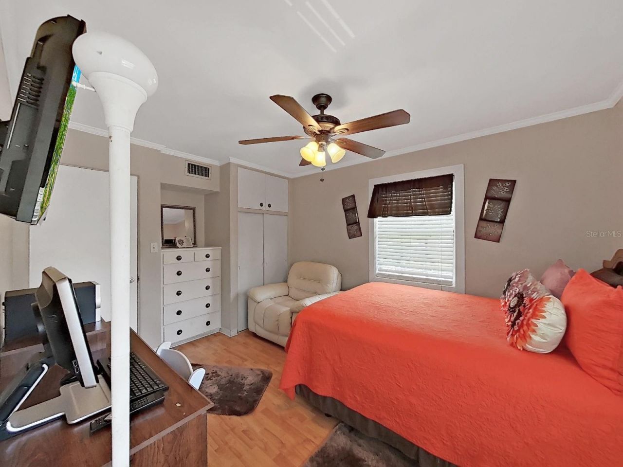 2371 7th Street S, Saint Petersburg, FL 33705 Photo