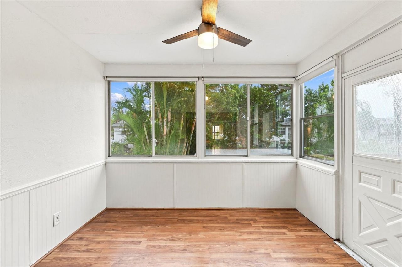 1342 Snell Isle Boulevard Ne, Unit 4, Saint Petersburg, FL 33704 Photo