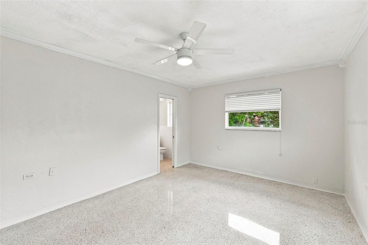 1342 Snell Isle Boulevard Ne, Unit 4, Saint Petersburg, FL 33704 Photo
