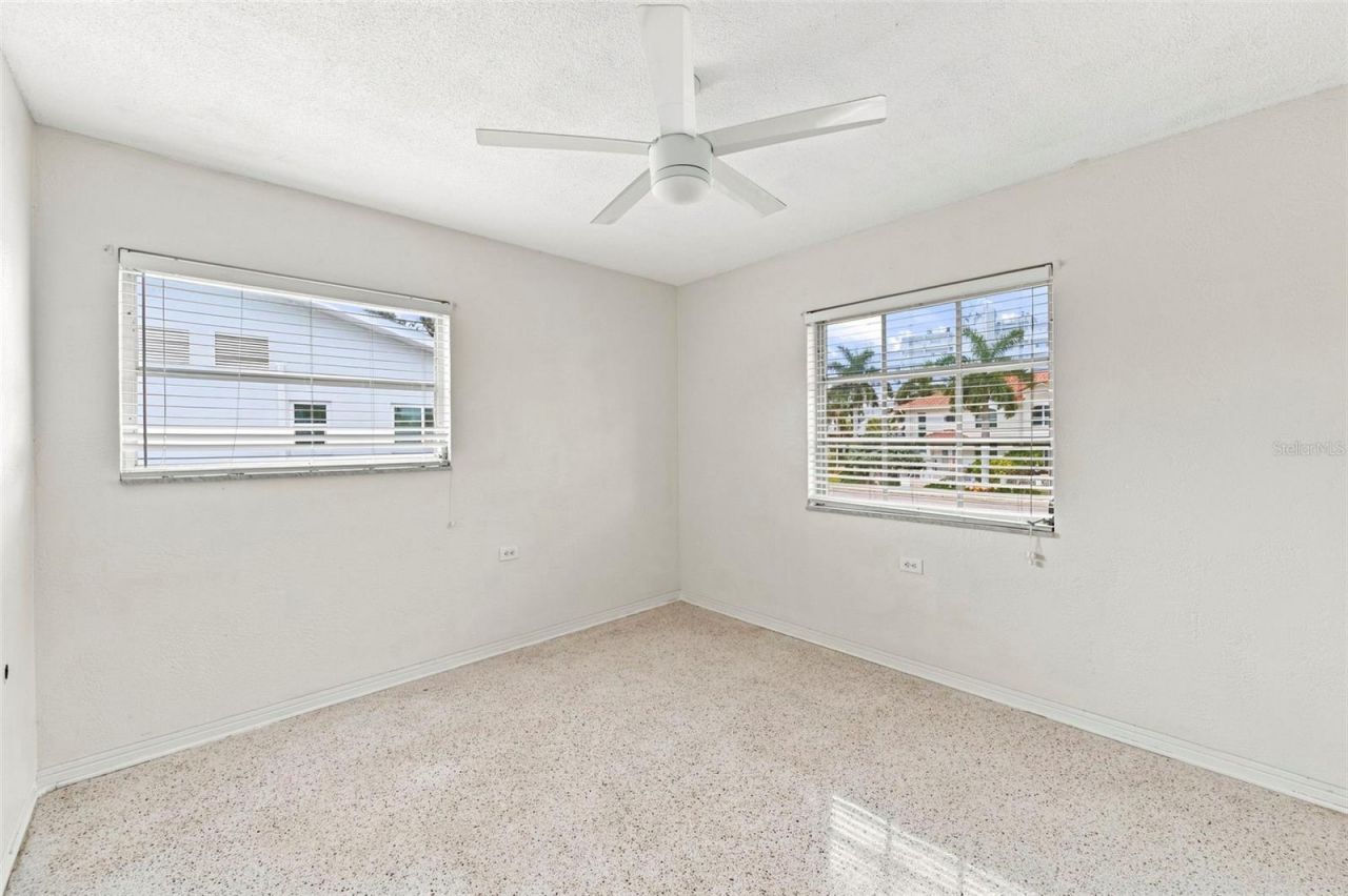 1342 Snell Isle Boulevard Ne, Unit 4, Saint Petersburg, FL 33704 Photo