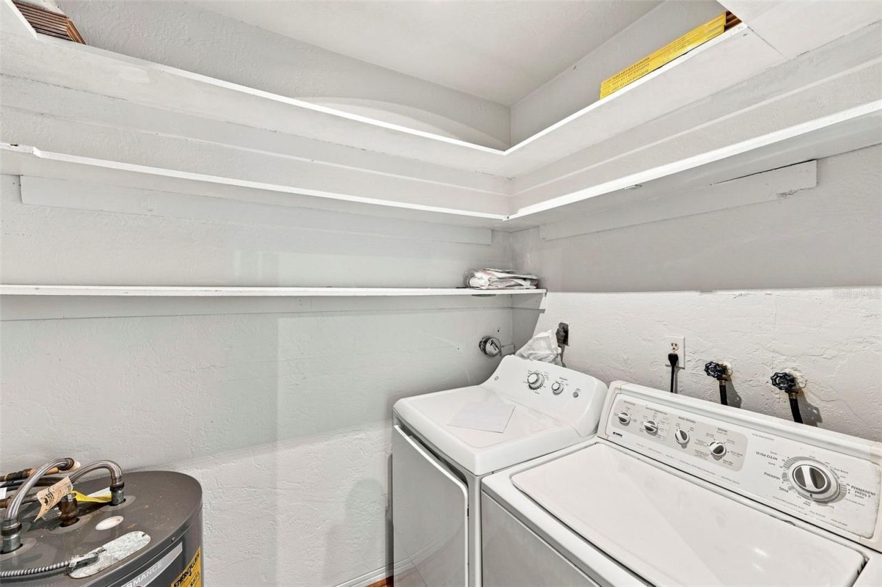 1342 Snell Isle Boulevard Ne, Unit 4, Saint Petersburg, FL 33704 Photo