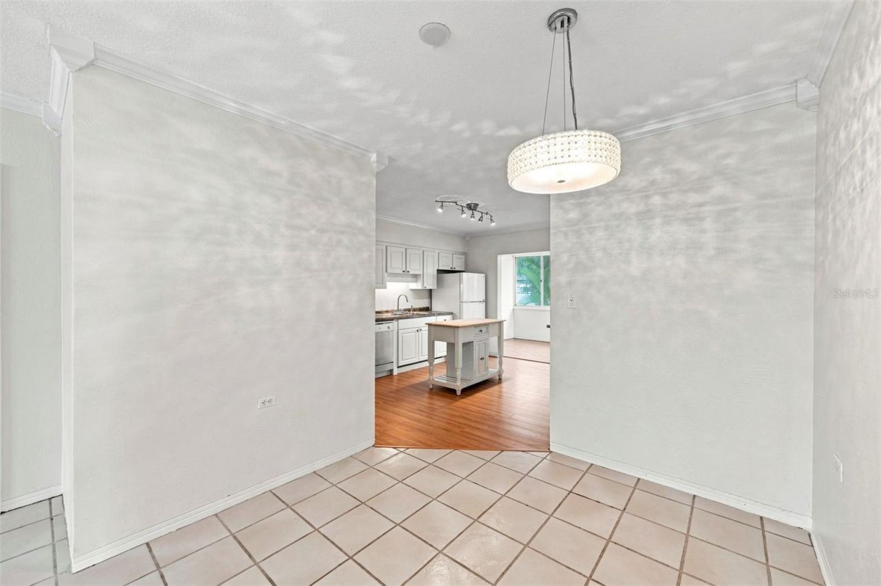 1342 Snell Isle Boulevard Ne, Unit 4, Saint Petersburg, FL 33704 Photo