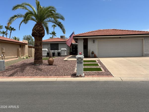 26213 S EASTLAKE Drive, Sun Lakes, AZ 85248