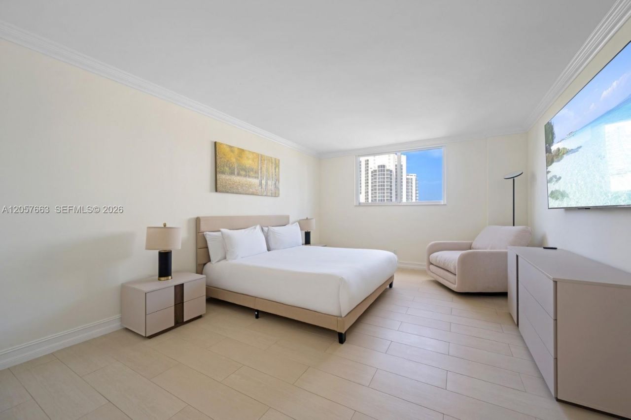 19370 Collins Ave , Unit 1403, Sunny Isles Beach, FL 33160 Photo