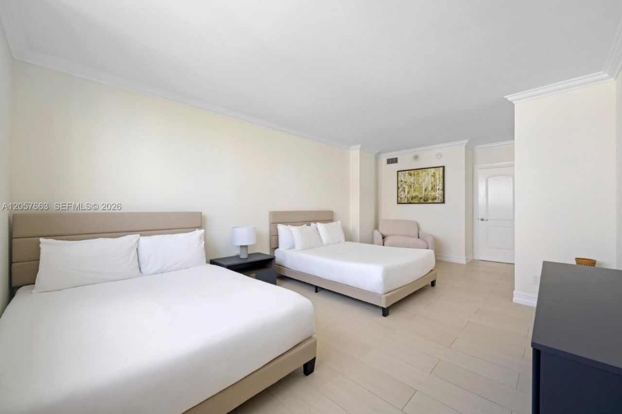 19370 Collins Ave , Unit 1403, Sunny Isles Beach, FL 33160 Photo