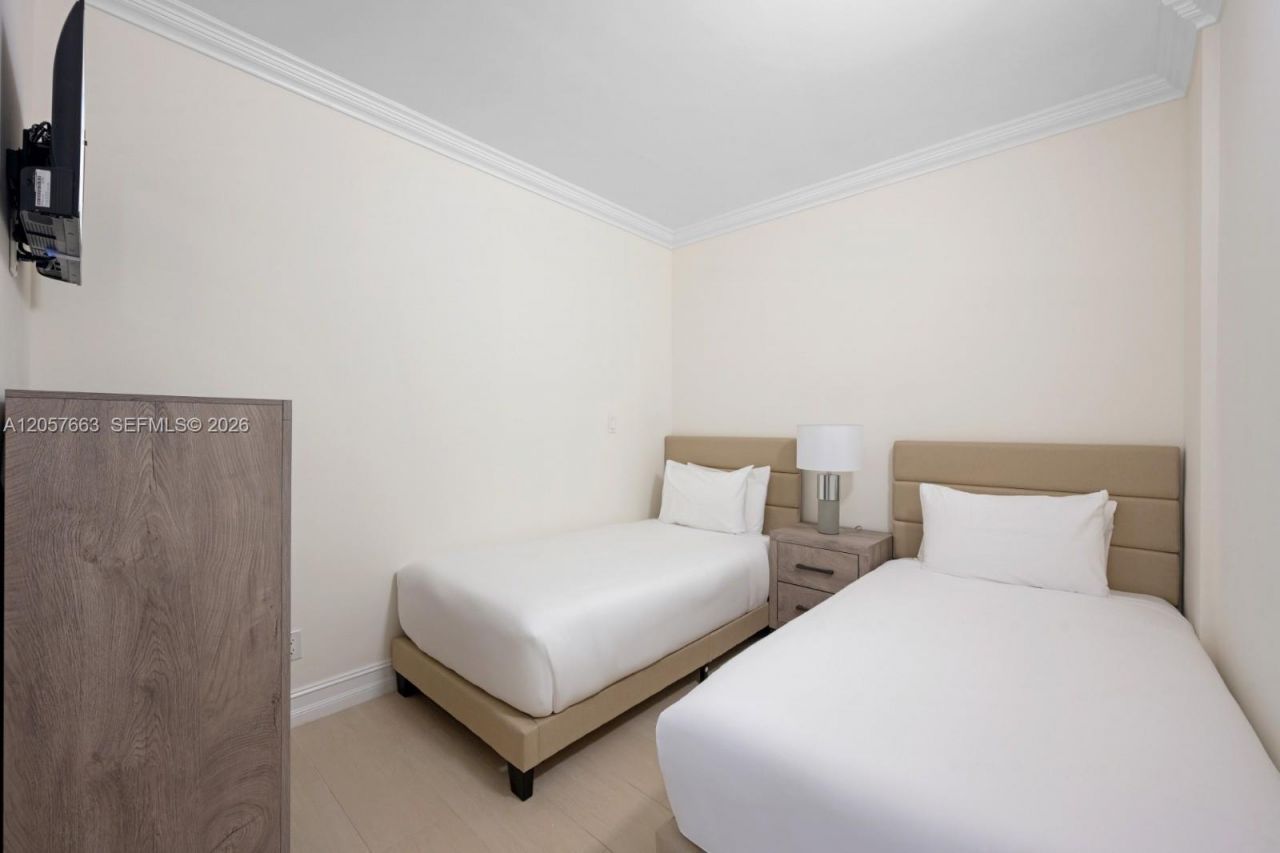 19370 Collins Ave , Unit 1403, Sunny Isles Beach, FL 33160 Photo
