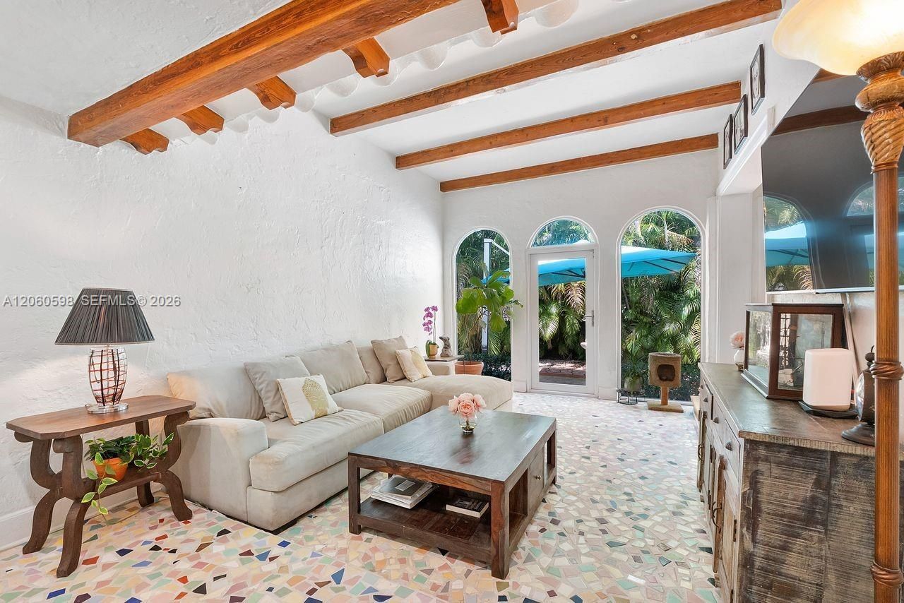 1042 Sorolla Ave, Coral Gables, FL 33134 Photo