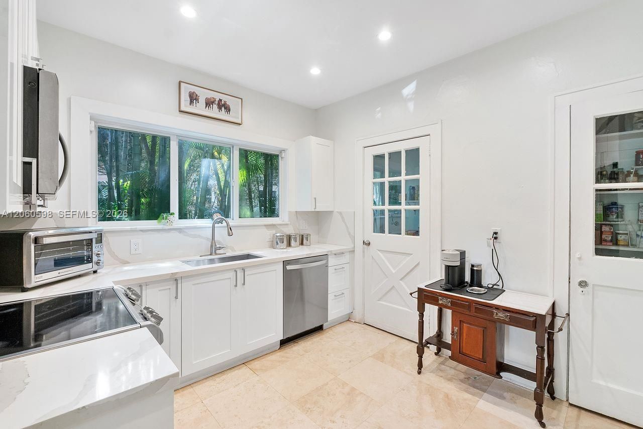 1042 Sorolla Ave, Coral Gables, FL 33134 Photo