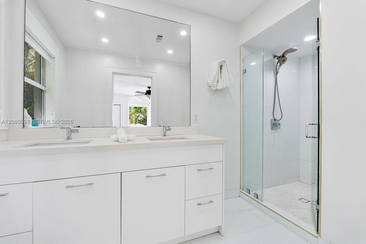 1042 Sorolla Ave, Coral Gables, FL 33134 Photo
