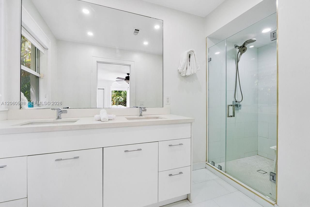 1042 Sorolla Ave, Coral Gables, FL 33134 Photo
