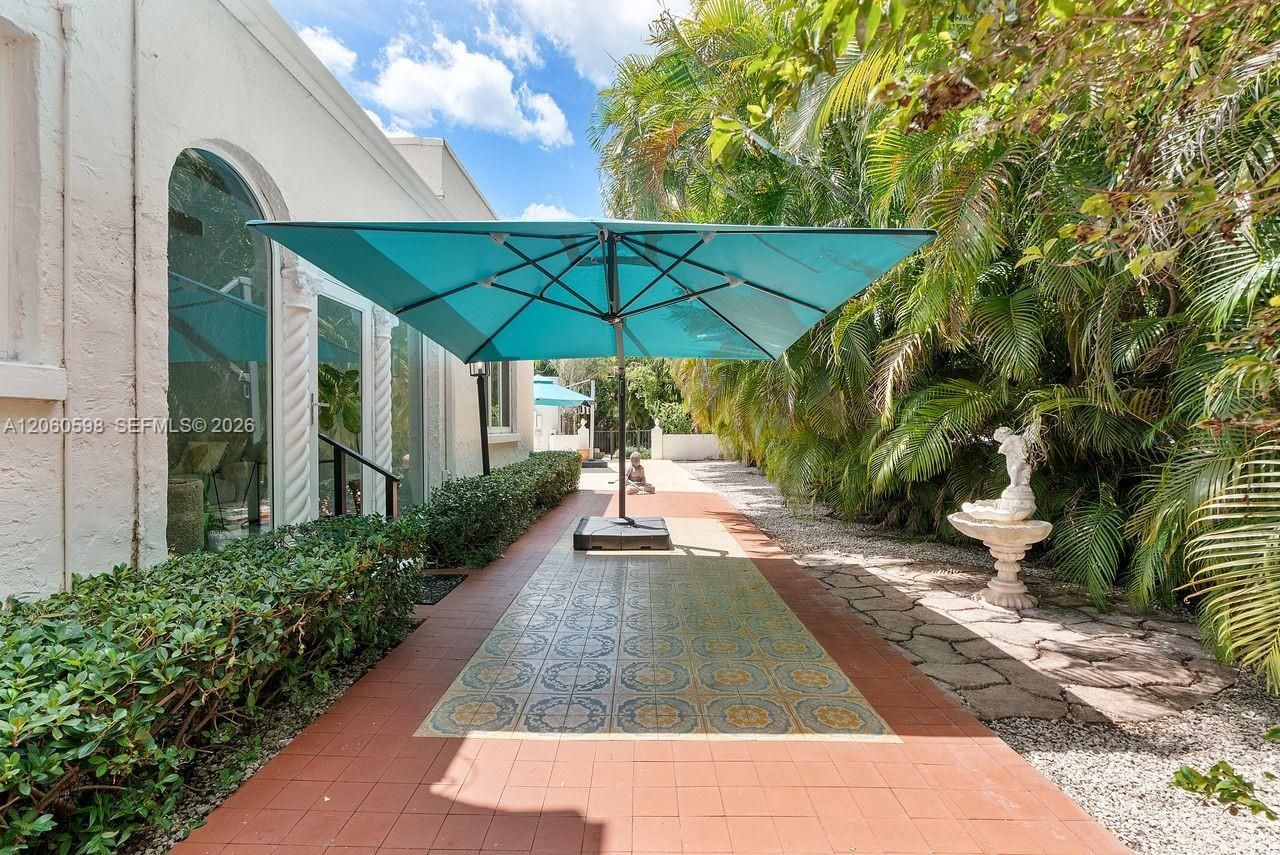 1042 Sorolla Ave, Coral Gables, FL 33134 Photo