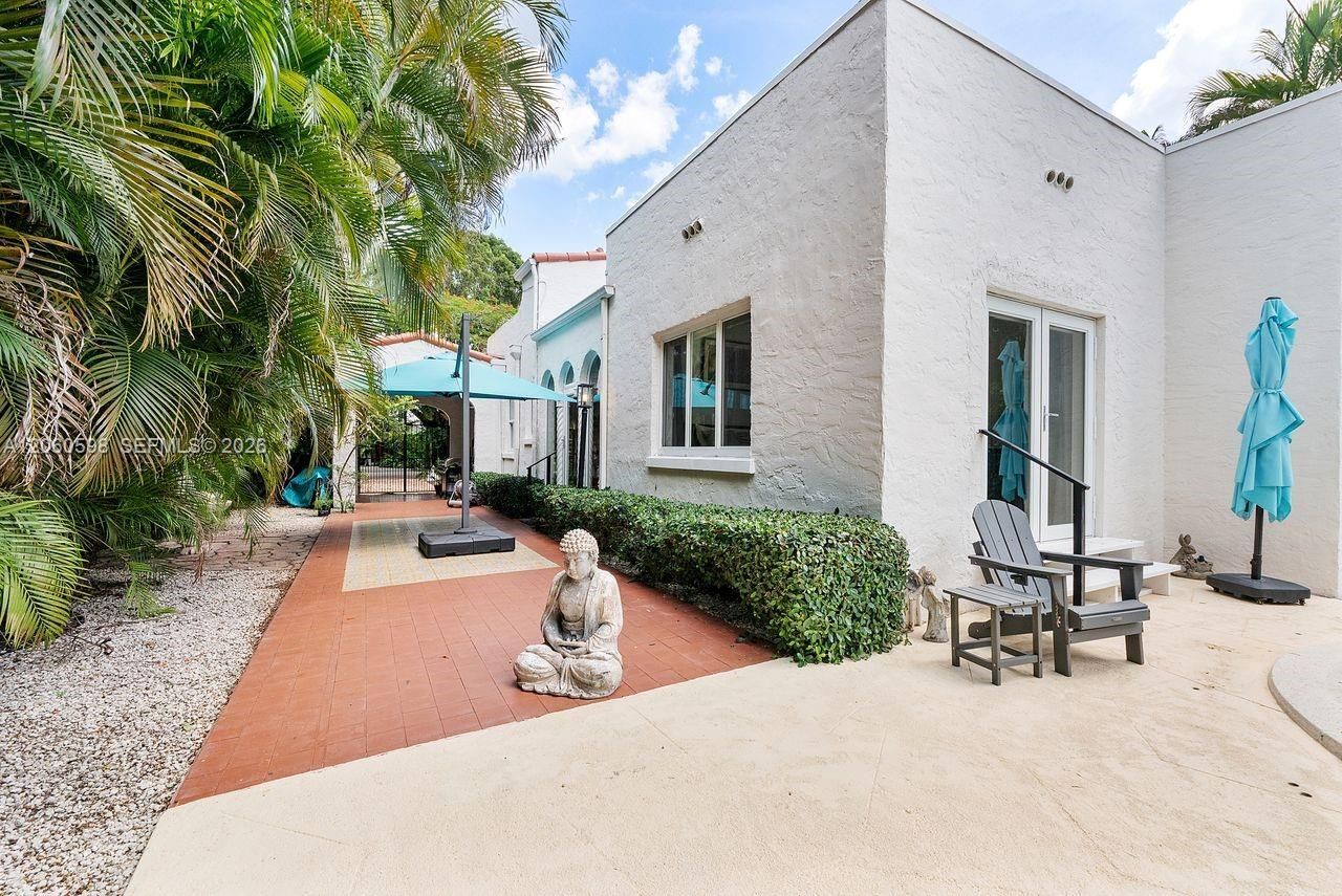 1042 Sorolla Ave, Coral Gables, FL 33134 Photo