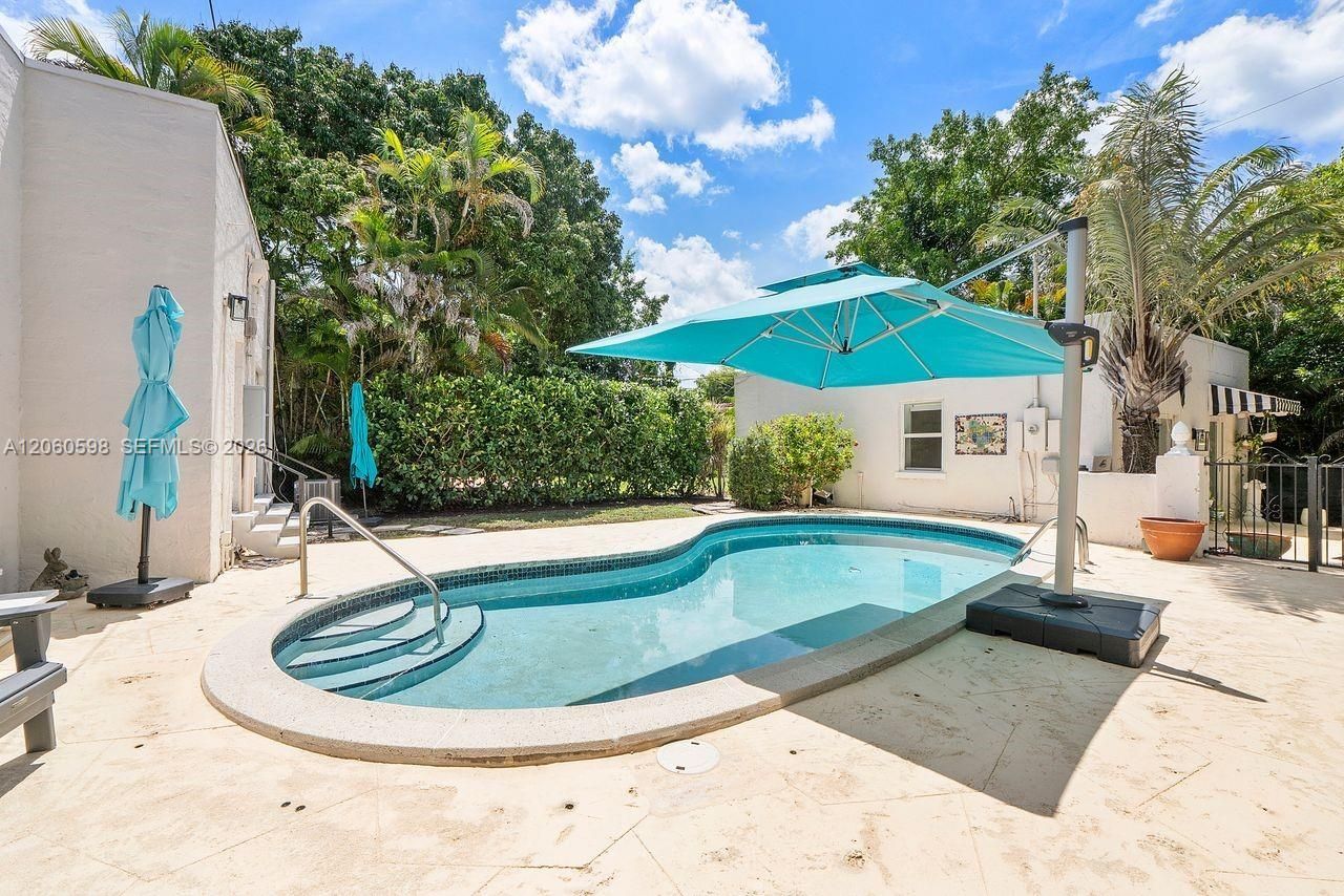 1042 Sorolla Ave, Coral Gables, FL 33134 Photo