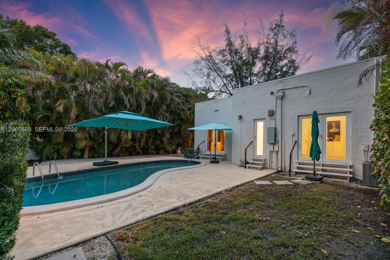 1042 Sorolla Ave, Coral Gables, FL 33134 Photo