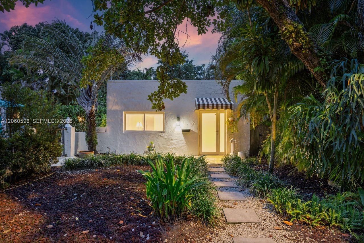 1042 Sorolla Ave, Coral Gables, FL 33134 Photo