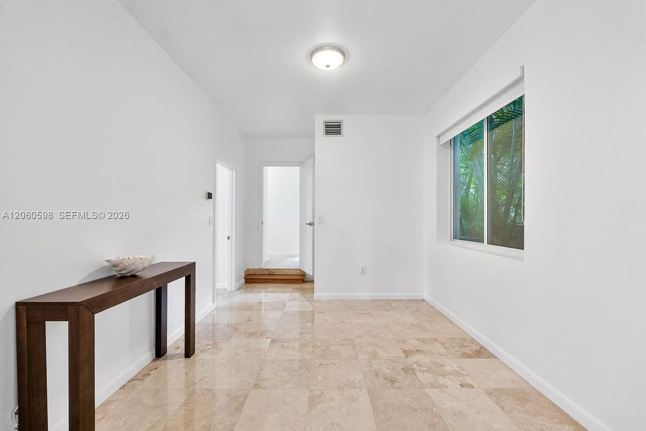 1042 Sorolla Ave, Coral Gables, FL 33134 Photo