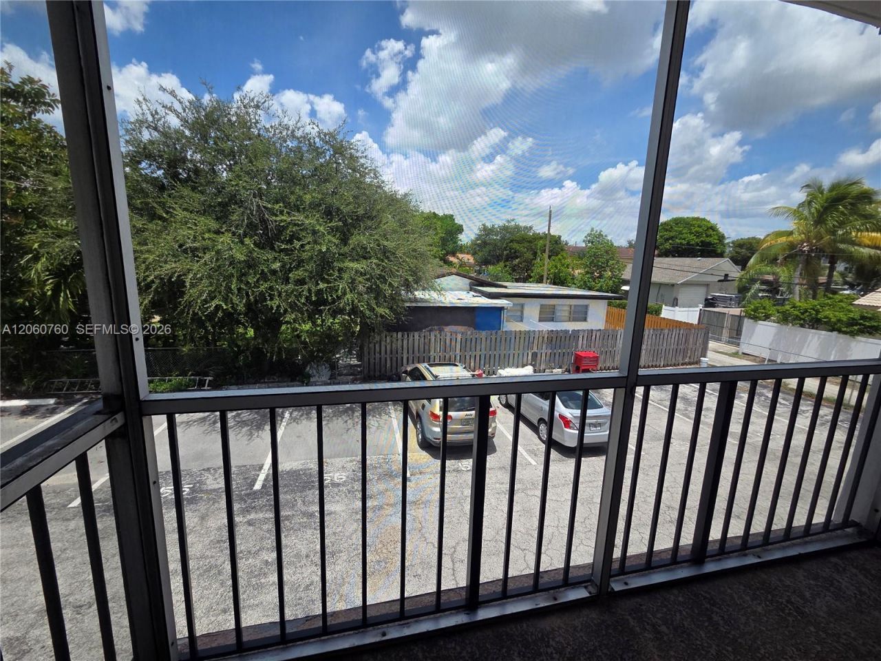415 NE 2nd St , Unit 217, Hallandale Beach, FL 33009 Photo