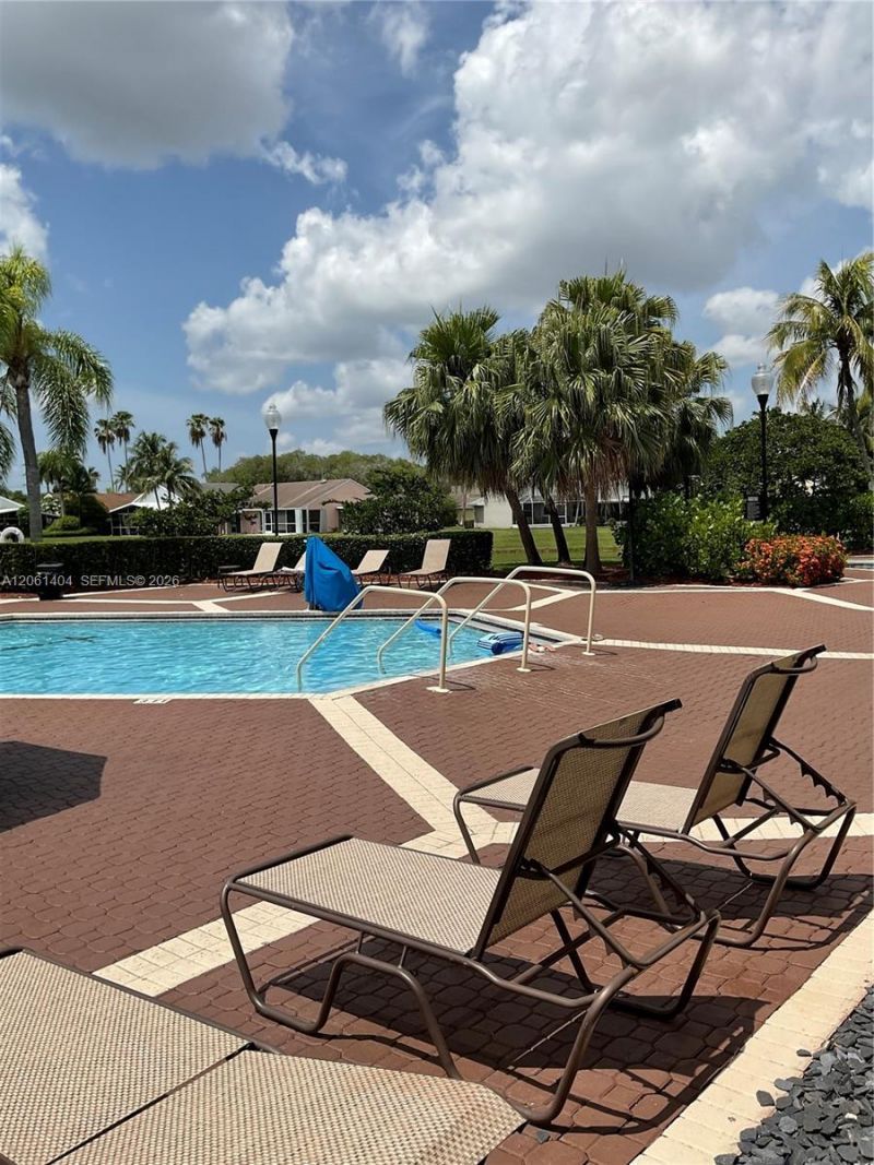 2015 SE 5th Pl, Unit 2015, Homestead, FL 33033 Photo