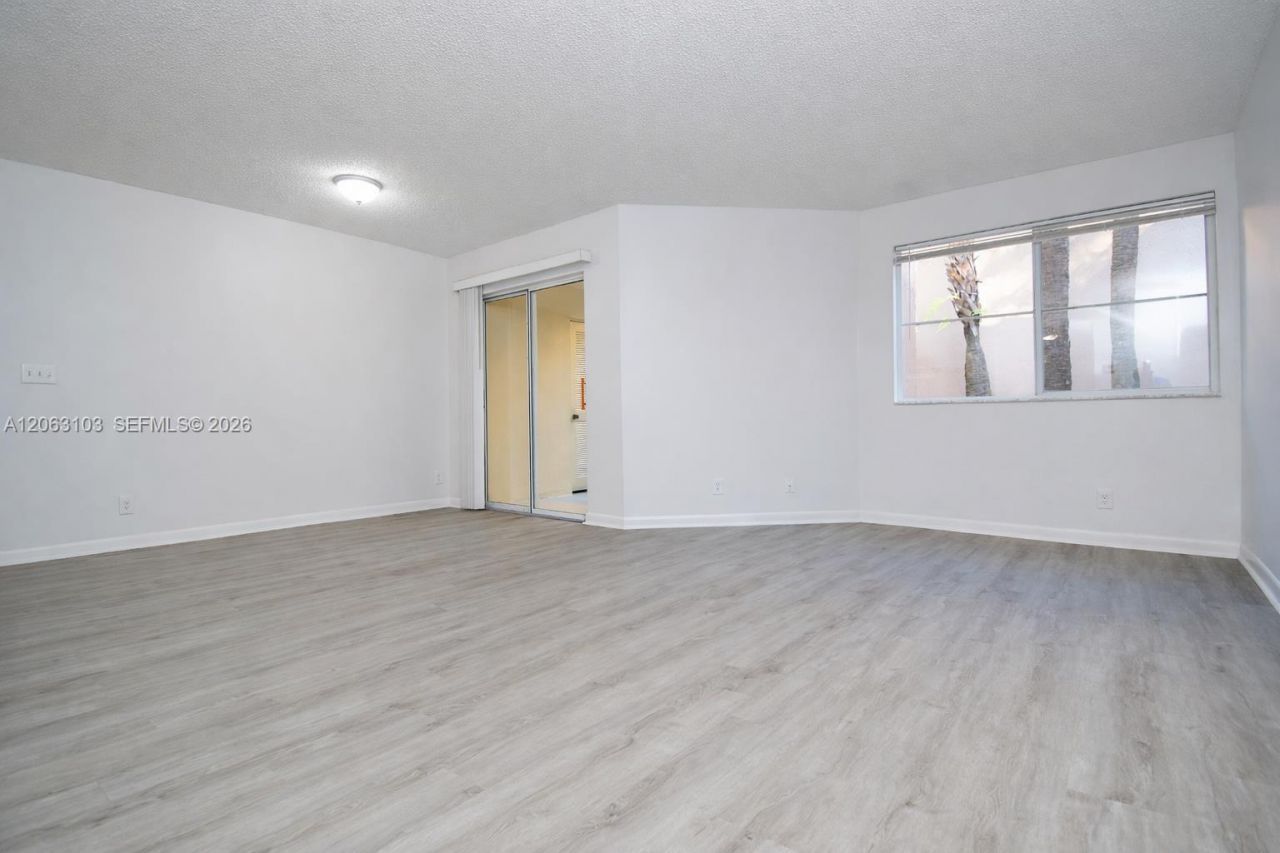 9933 Westview Dr, Unit 413, Coral Springs, FL 33076 Photo