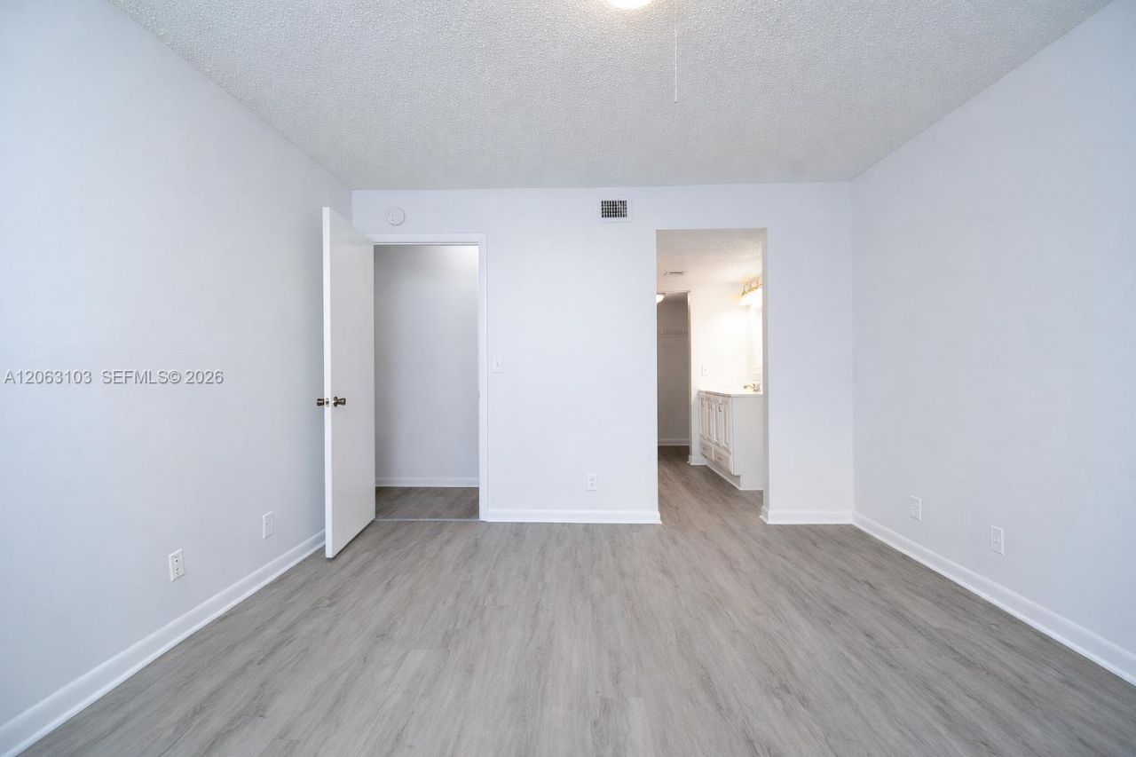 9933 Westview Dr, Unit 413, Coral Springs, FL 33076 Photo