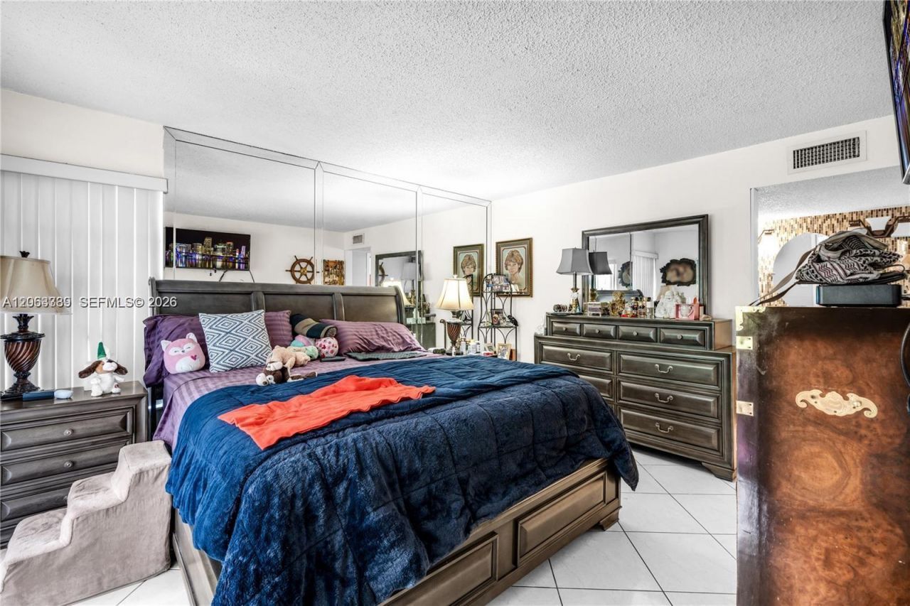 9140 SW 123rd Ct , Unit 203Q, Miami, FL 33186 Photo