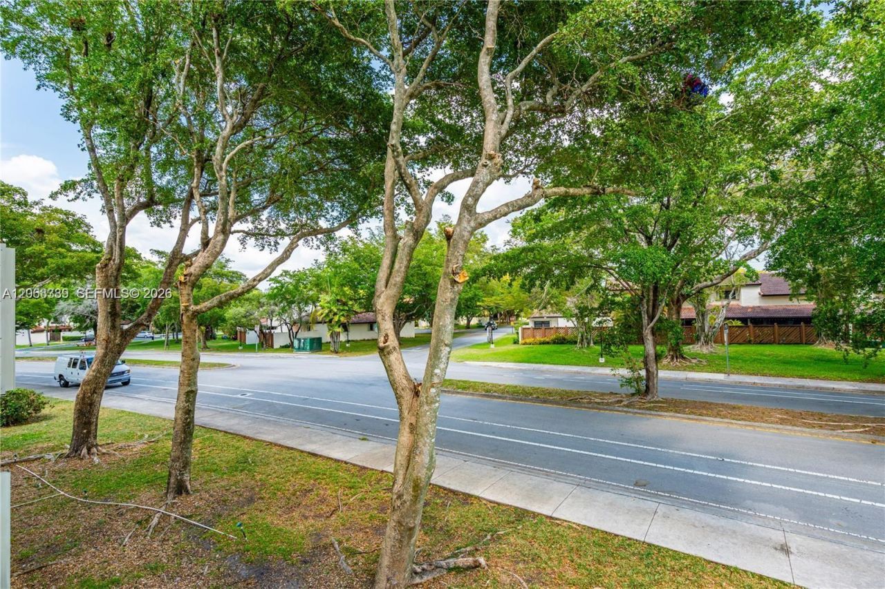 9140 SW 123rd Ct , Unit 203Q, Miami, FL 33186 Photo